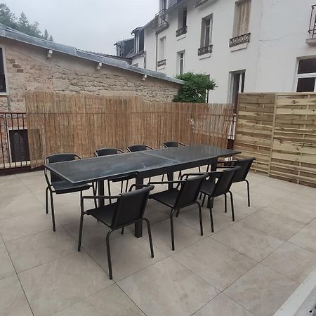 Maison Face A La Dordogne Avec Terrasse La Bourboule Exterior photo